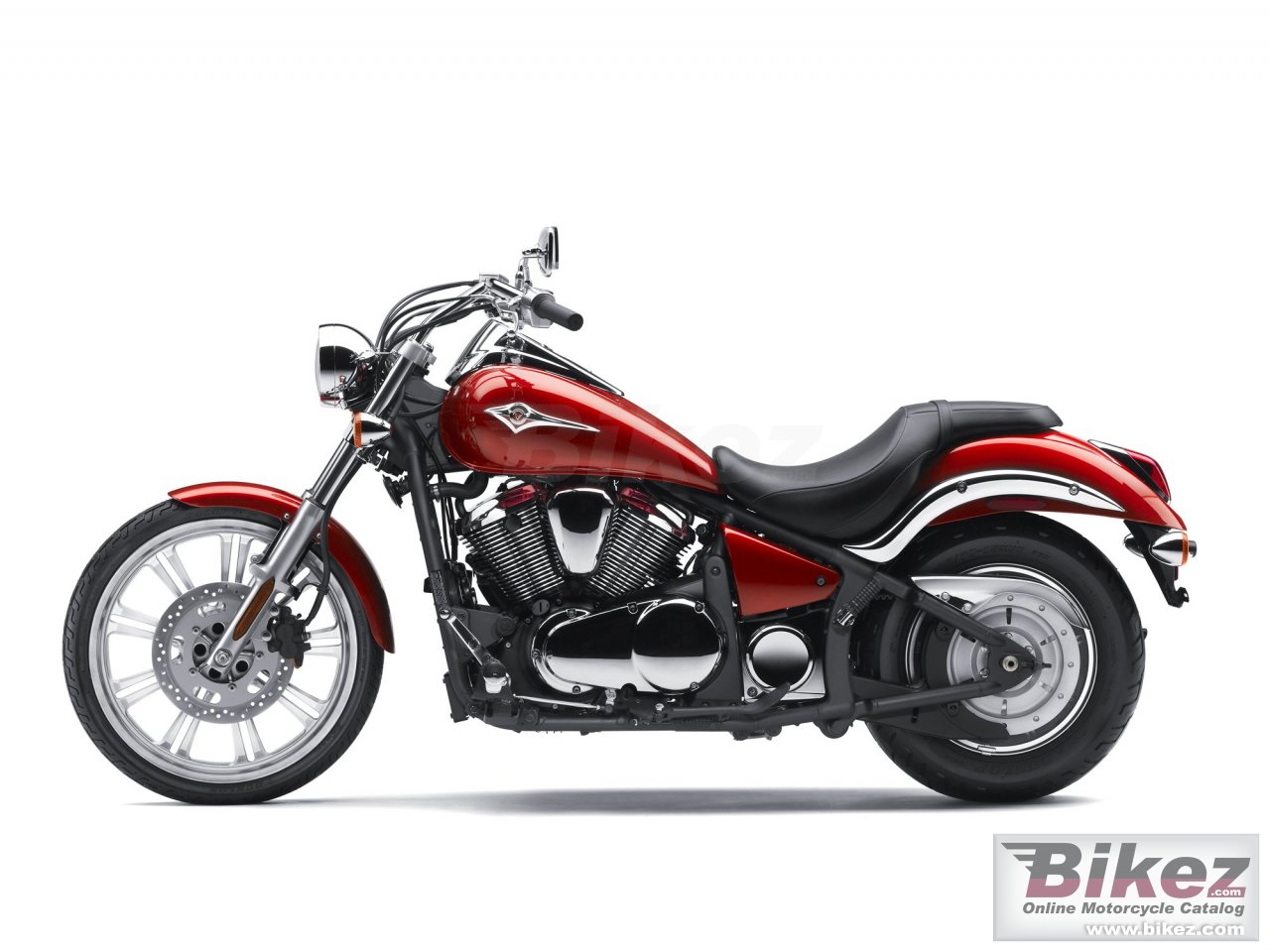 Big Kawasaki vulcan 900 custom picture and wallpaper from Bikez.com